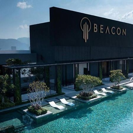 13A Beacon Executive Suites #Rooftoppool #Luxurysuites George Town Kültér fotó